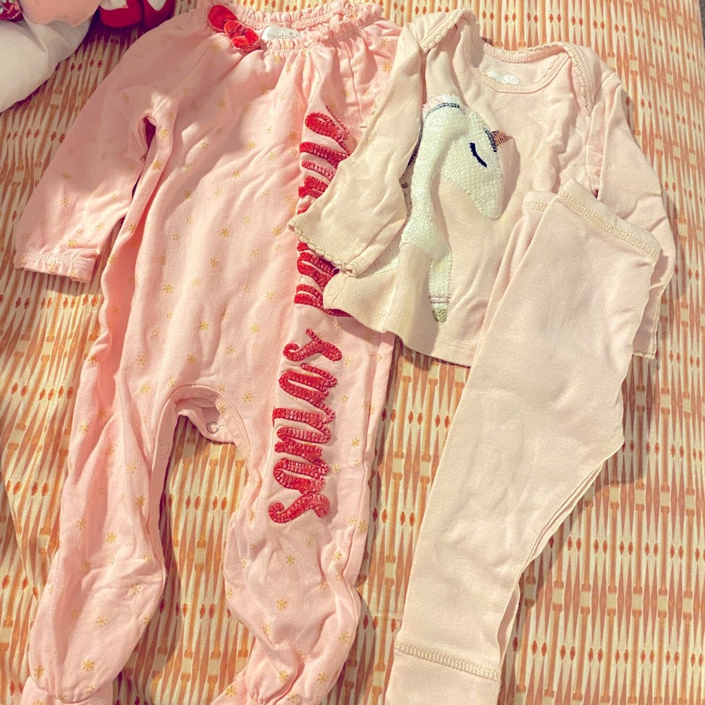 Mud Pie “Santa’s Favorite” footed onesie & unicorn set in soft pink w/ sequins